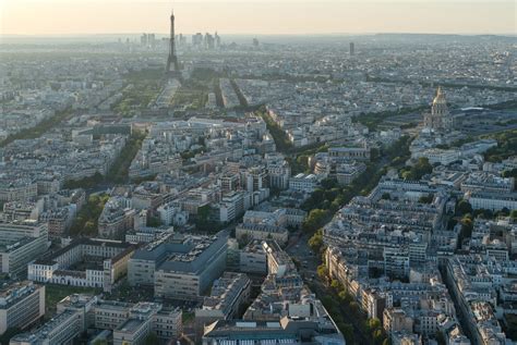 Development of Paris and significant historical sites .